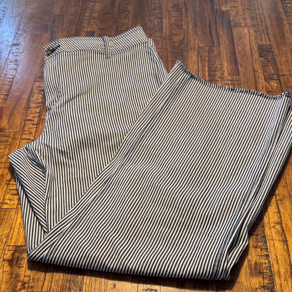 Vineyard Vines 🐳 women’s wide leg pants
